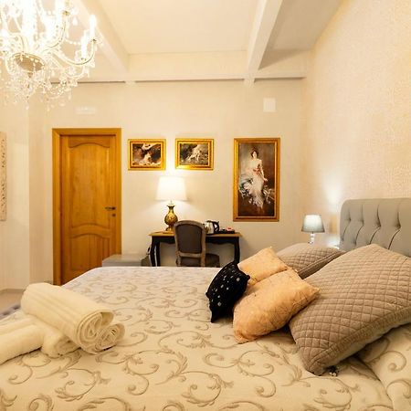 Palazzo Badiale History&Rooms Atella Экстерьер фото
