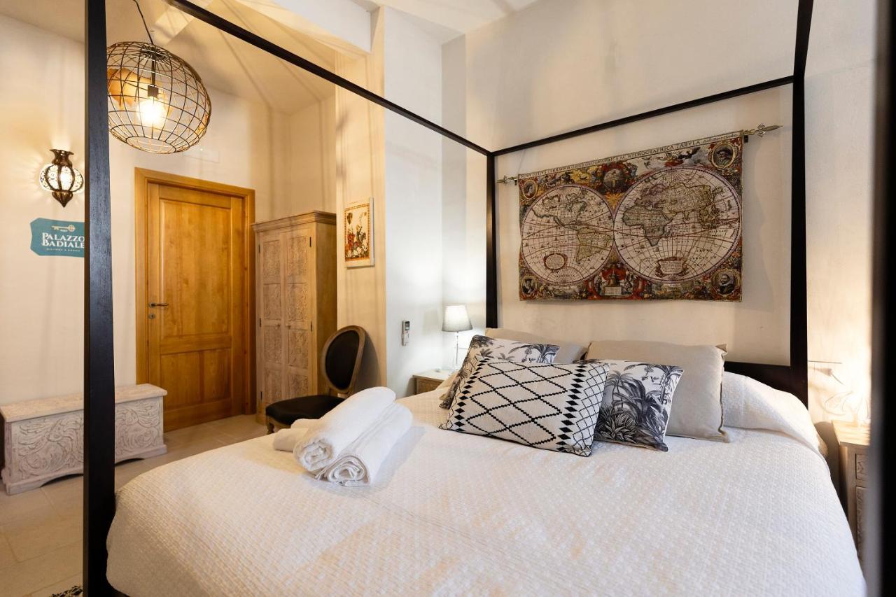 Palazzo Badiale History&Rooms Atella Экстерьер фото